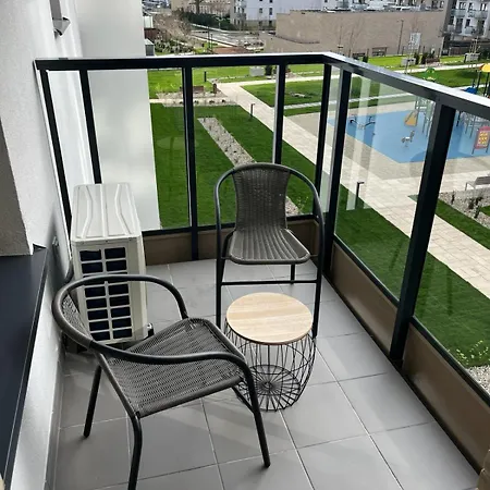 Seaside Premium *